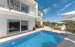Gorgeous Home In Rogoznica With Wifi